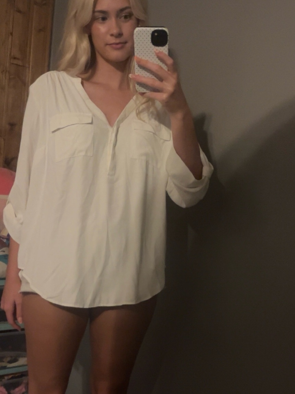 torrid Cream V-Neck Button-Front Tunic Blouse